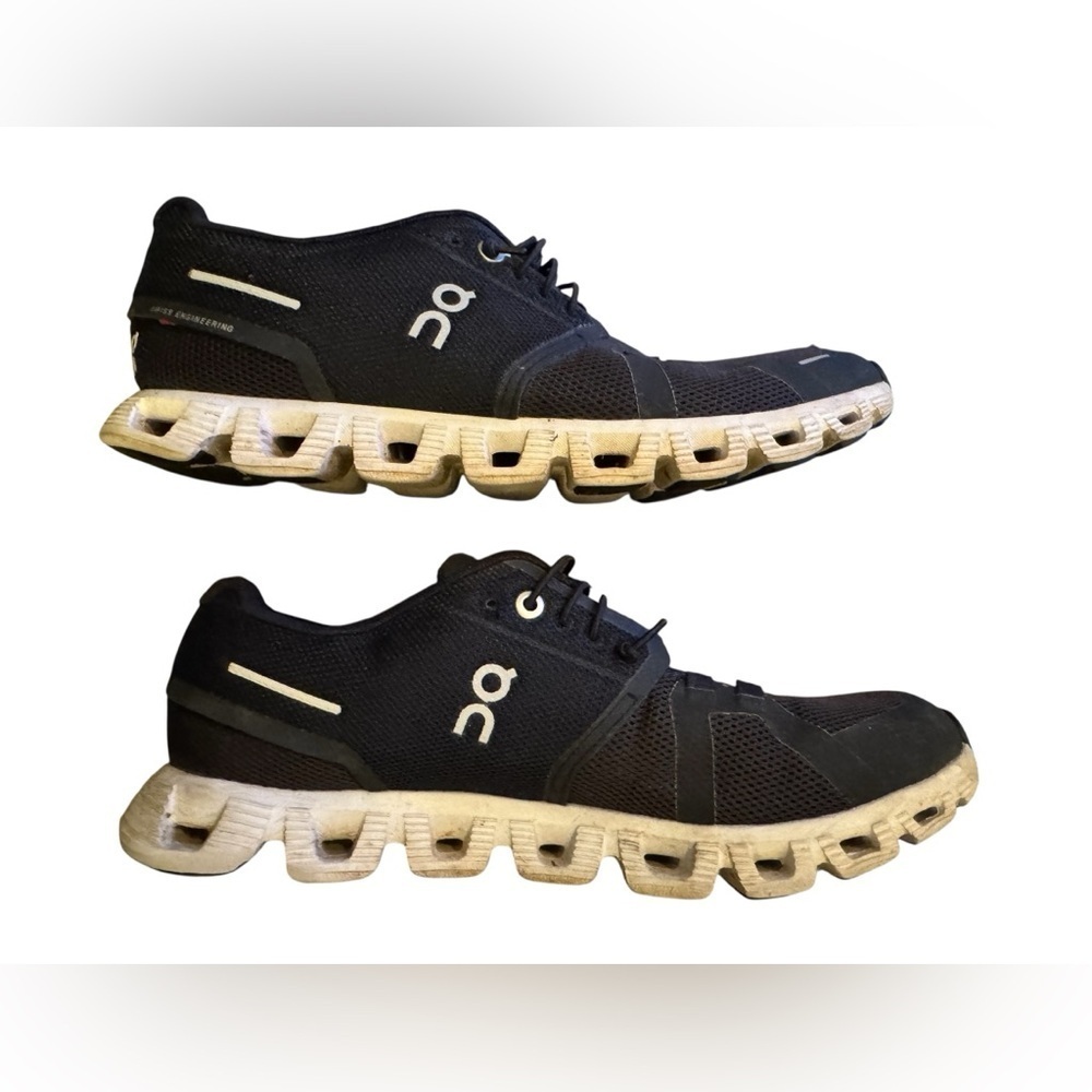 On Cloud Running Black Shoes Sneakers Women’s 8.5 - Picture 4 of 7